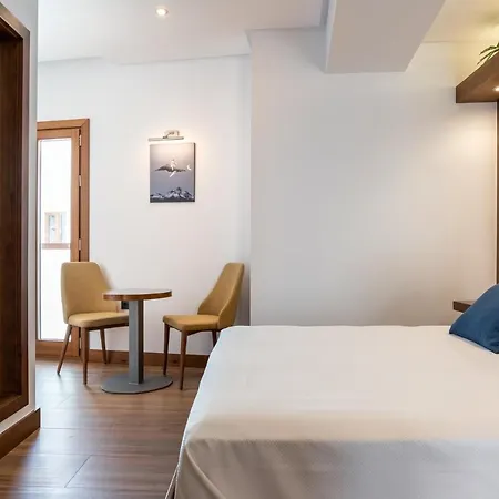 Antantie 2* Conil de la Frontera