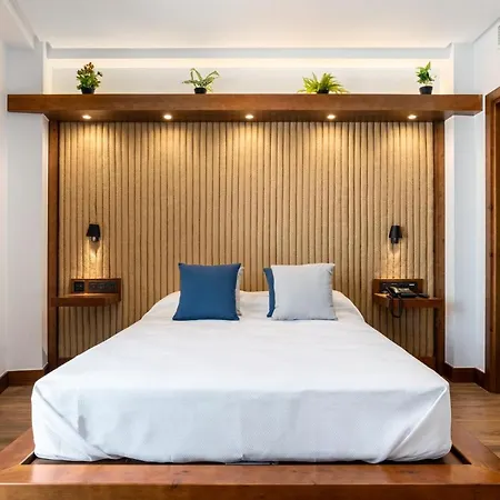 Antantie 콘일데라프론테라