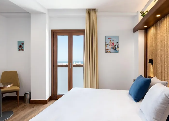 Otel Antantie Conil De La Frontera